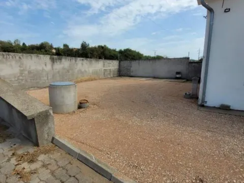 Izdavanje, poslovni prostor, 154m², Paraćin, Srbija - image 15