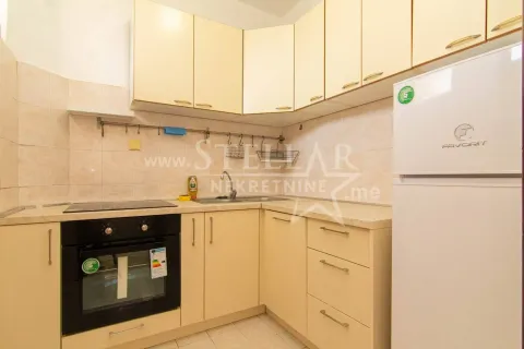 Rent, two bedroom apartment, 60m², Centar, Podgorica - image 3