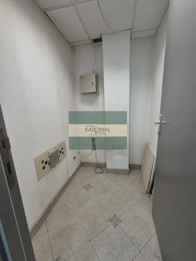 Rent, office space, 326m², Centar, Jagodina
