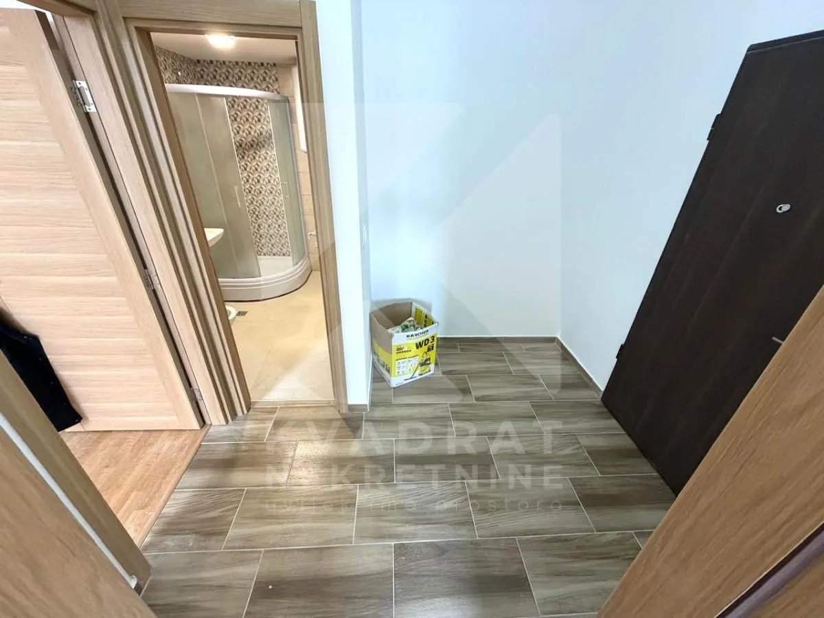 Prodaja, jednosoban stan, 53m², Stari Aerodrom, Podgorica