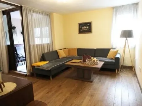 Rent, two bedroom apartment, 76m², Blok 5, Podgorica