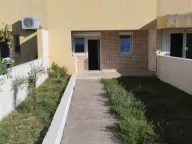 Prodaja, dvosoban stan, 84m², Stari Aerodrom, Podgorica - image 1