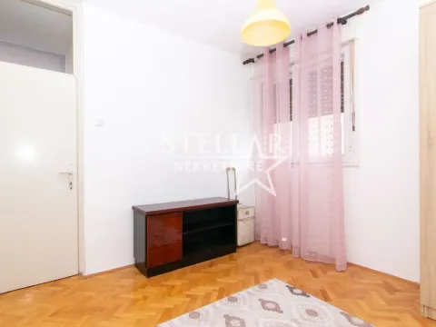 Izdavanje, dvosoban stan, 80m², Gintaš, Podgorica - image 4