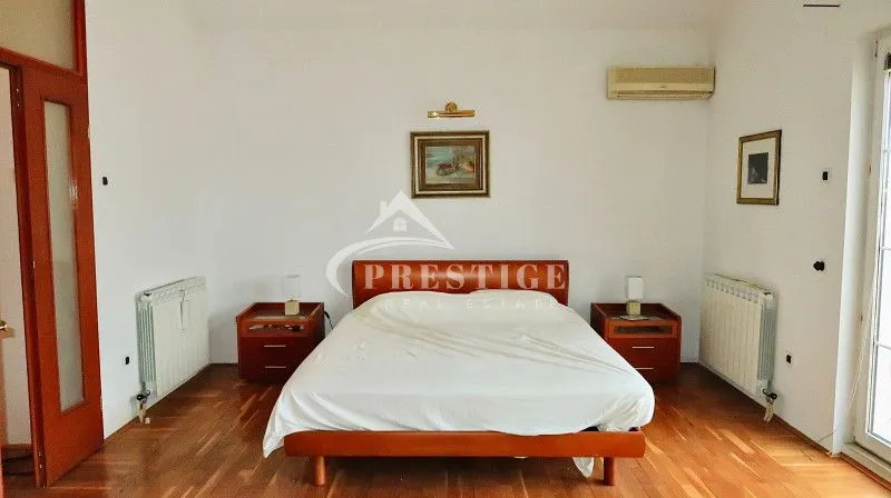 Prodaja, trosoban stan, 160m², Ljubović, Podgorica
