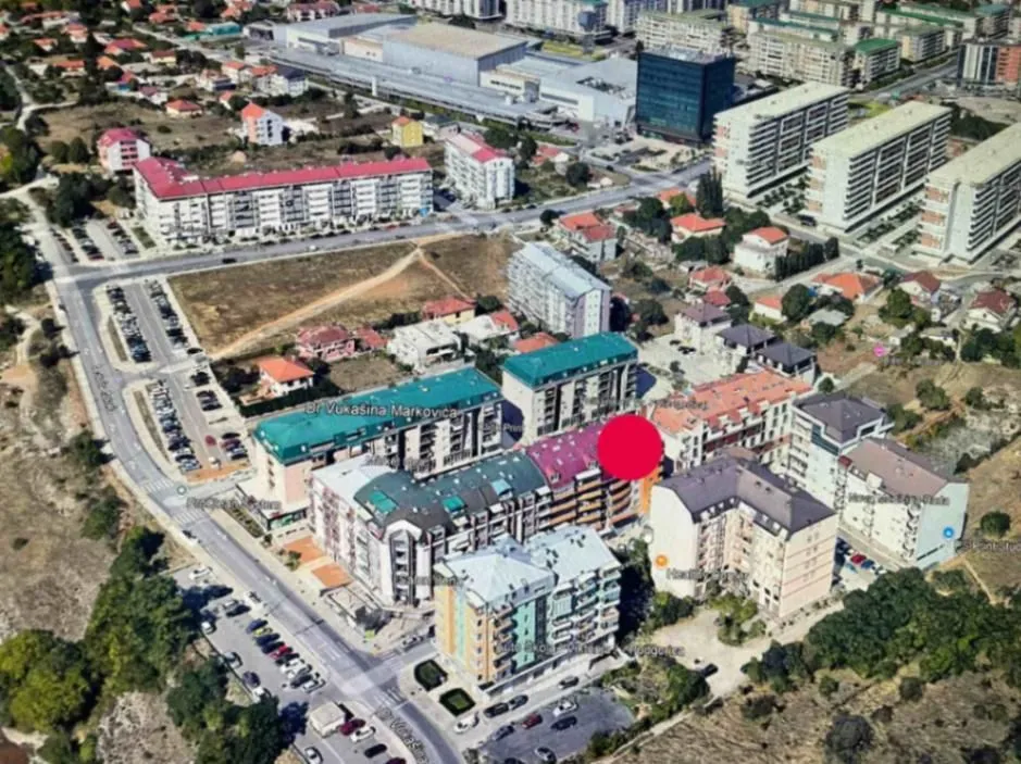 Prodaja, dvosoban stan, 56m², 1 maj, Podgorica