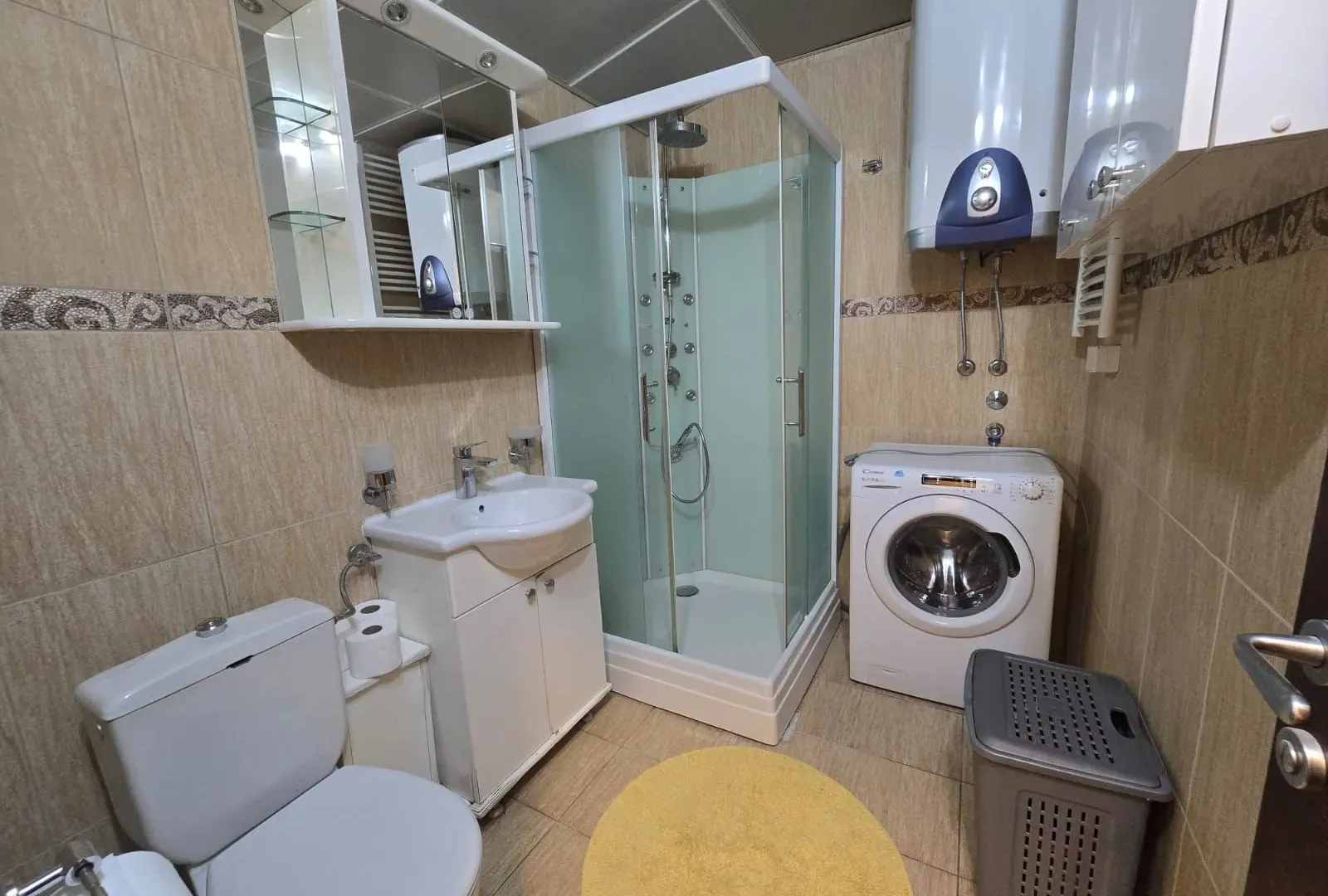 Prodaja, dvosoban stan, 74m², Centar, Budva