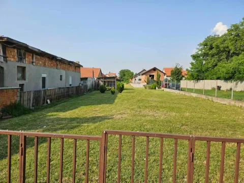 Rent, land lot, 2600m², Čukarica, Beograd - image 6