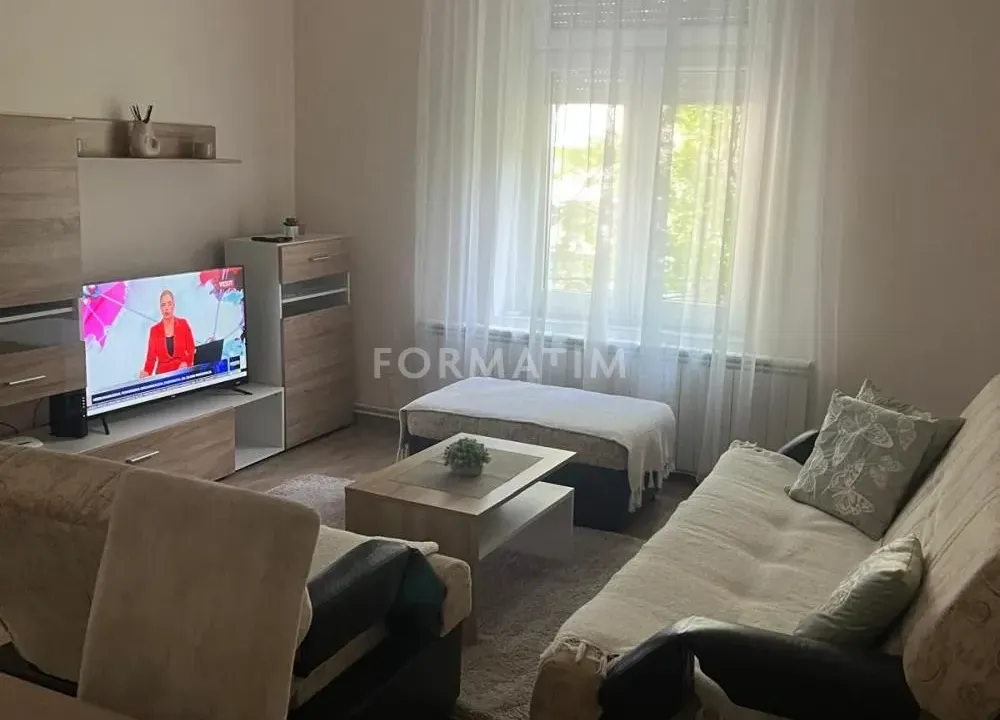 Rent, one bedroom apartment, 40m², Stari Grad, Beograd