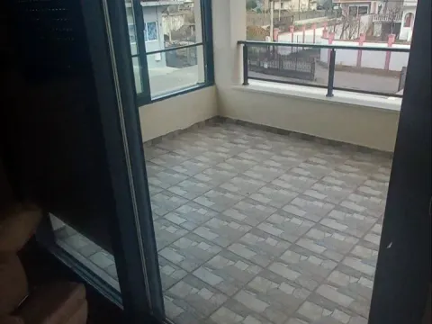 Izdavanje, kuća, 180m², Gornja Gorica, Podgorica - image 10