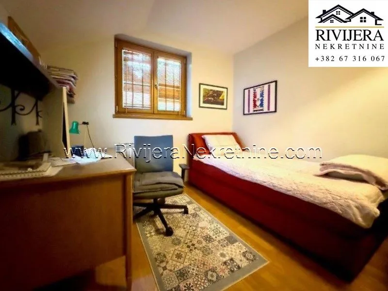 Prodaja, kuća, 300m², Orahovac, Kotor