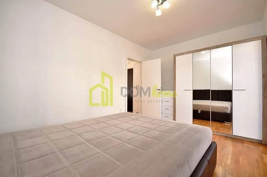 Izdavanje, dvosoban stan, 55m², Igalo, Herceg Novi
