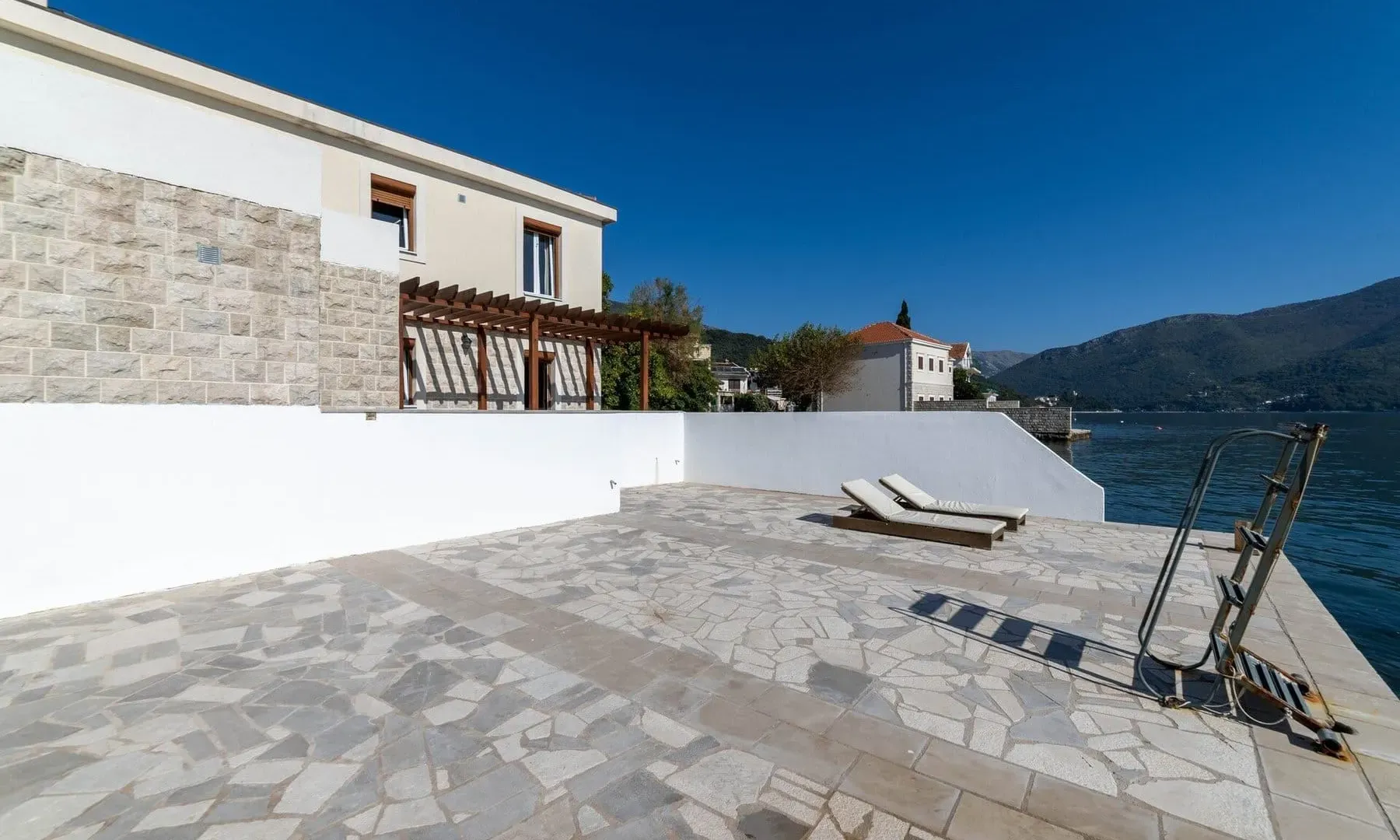 Prodaja, kuća, 110m², Bijela, Herceg Novi