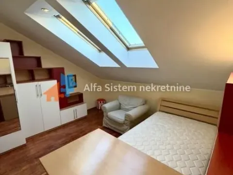 Rent, apartment, 200m², Stari Grad, Beograd - image 17