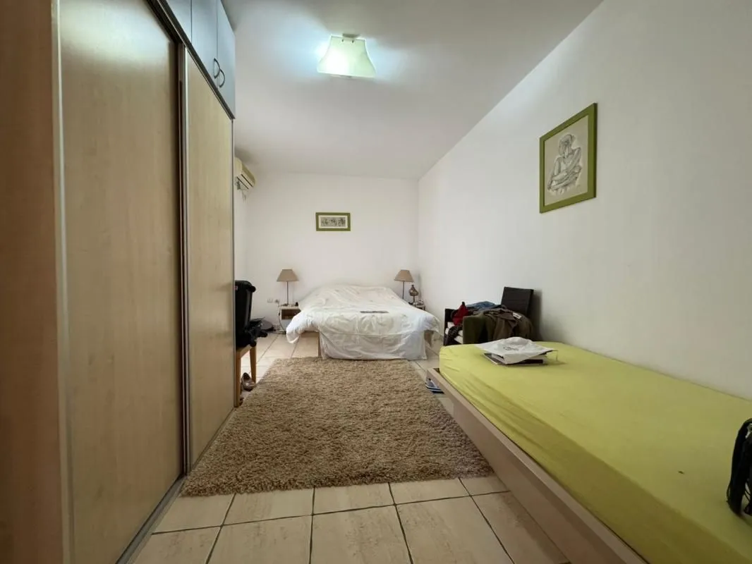 Prodaja, stan, 228m², Bečići, Budva