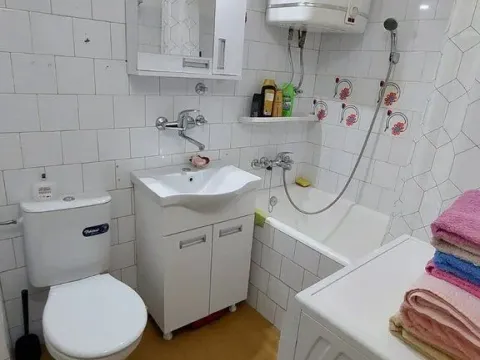 Izdavanje, jednosoban stan, 37m², Rakovica, Beograd - image 8