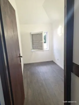 Rent, office space, 38m², Zemun Sve Podlokacije, Beograd - image 10