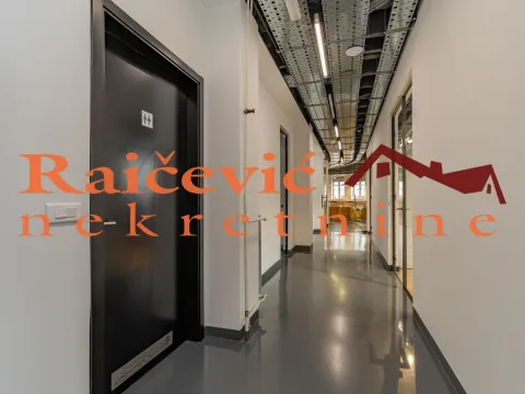 Izdavanje, poslovni prostor, 24m², Stari Grad, Beograd - image 18