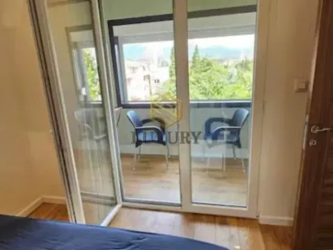 Izdavanje, dvosoban stan, 62m², Preko Morače, Podgorica - image 8