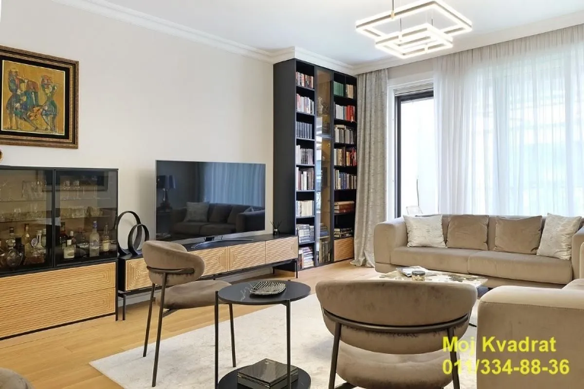 Prodaja, trosoban stan, 113m², Savski Venac, Beograd