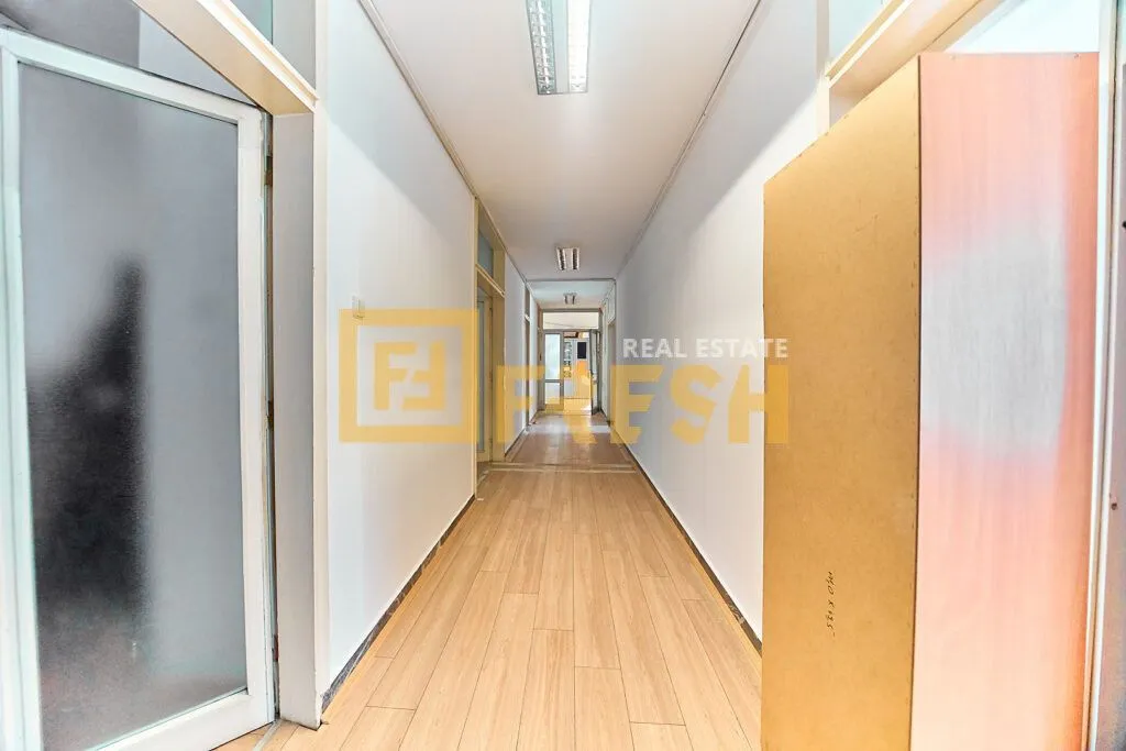 Rent, office space, 228m², Preko Morače, Podgorica