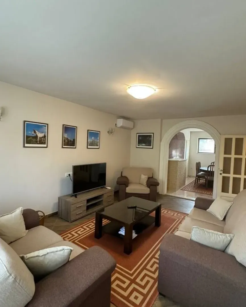 Prodaja, jednosoban stan, 60m², Centar, Podgorica