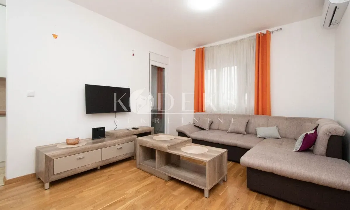 Izdavanje, jednosoban stan, 44m², Zabjelo, Podgorica