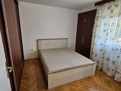 Izdavanje, dvosoban stan, 68m², Zabjelo, Podgorica - image 11