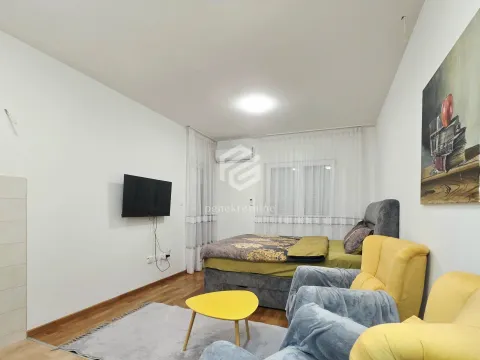 Rent, apartment, 26m², Stari Aerodrom, Podgorica