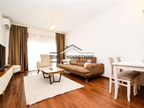 Rent, one bedroom apartment, 50m², Master Kvart, Podgorica - image 1