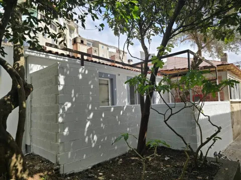 Prodaja, kuća, 43m², Centar, Budva - image 8