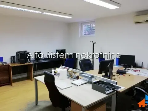 Rent, house, 400m², Voždovac Sve Podlokacije, Beograd - image 8