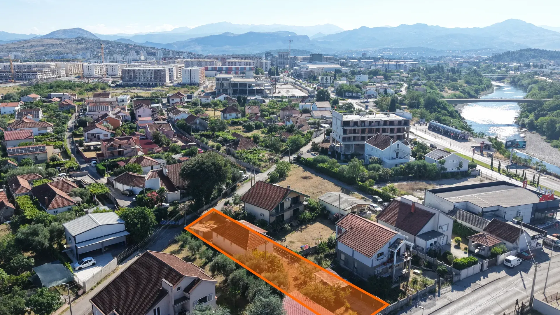 Prodaja, kuća, 100m², Gornja Gorica, Podgorica