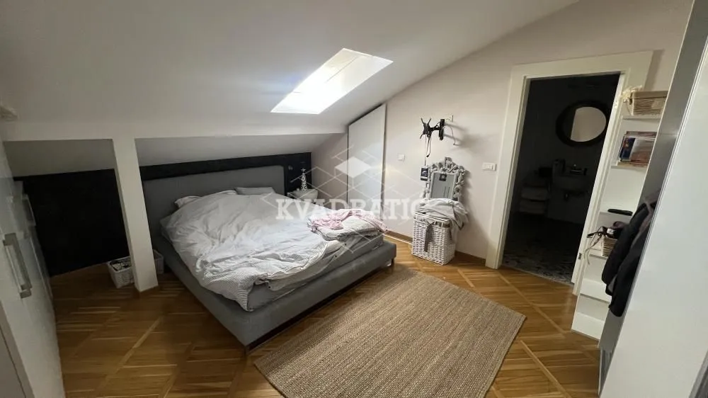 Sale, four bedroom apartment, 126m², Savski Venac, Beograd