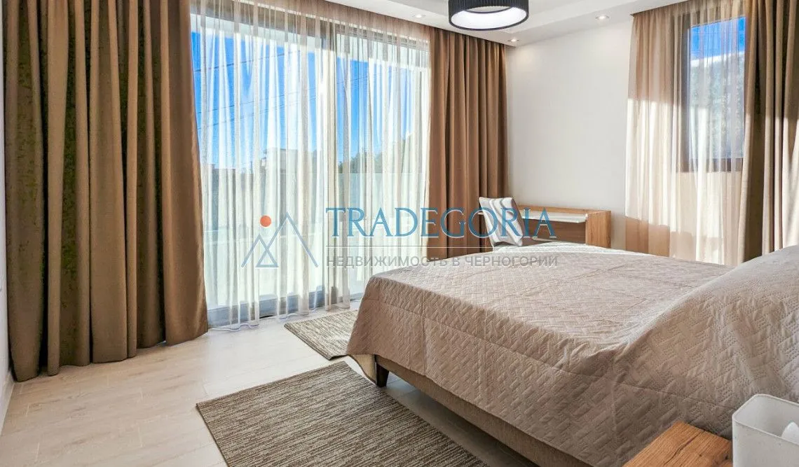 Prodaja, kuća, 365m², Utjeha, Ulcinj