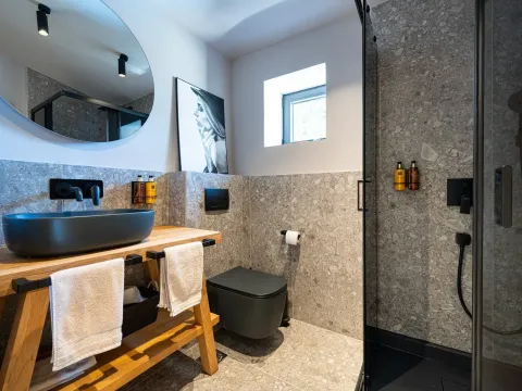 Sale, house, 374m², Drobni pijesak, Budva - image 23