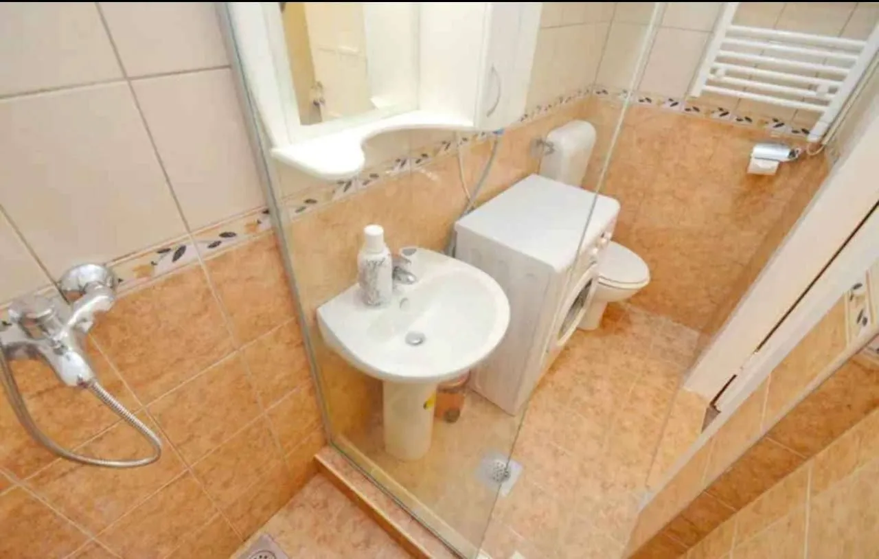 Prodaja, jednosoban stan, 42m², Kotor, Crna Gora
