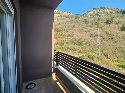 Prodaja, jednosoban stan, 45m², Lazi, Budva - image 9