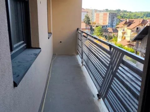 Prodaja, dvosoban stan, 57m², Centar, Loznica - image 2