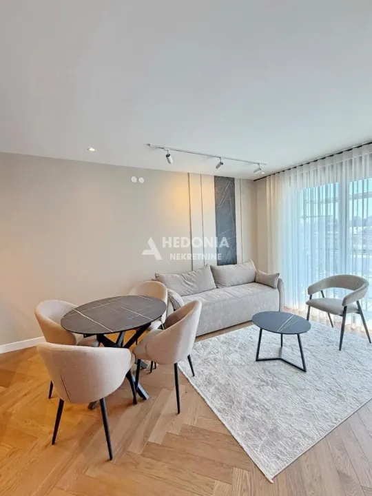 Prodaja, jednosoban stan, 44m², Centar, Vrnjačka Banja
