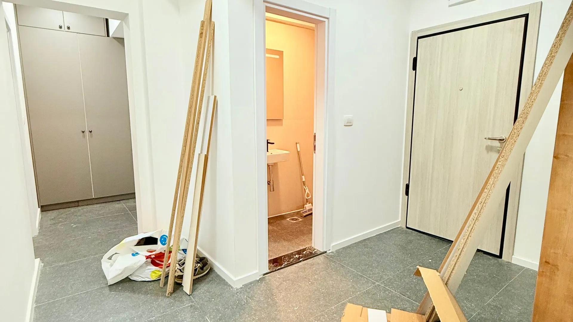 Rent, two bedroom apartment, 80m², Vezirov Most, Podgorica