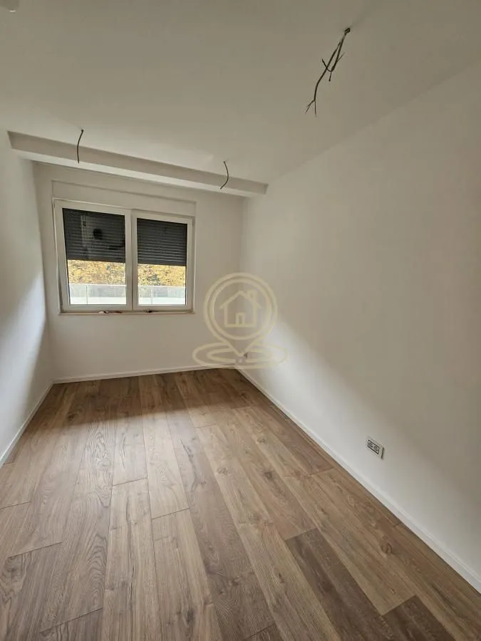 Rent, office space, 50m², Zemun Sve Podlokacije, Beograd