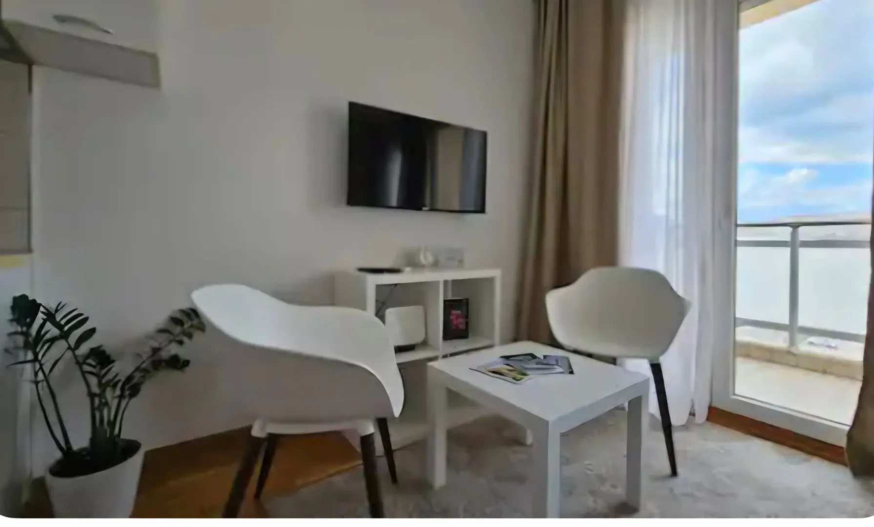 Rent, studio apartment, 29m², City Kvart, Podgorica