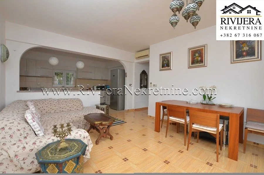 Prodaja, dvosoban stan, 86m², Zelenika, Herceg Novi