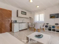 Prodaja, jednosoban stan, 40m², Igalo, Herceg Novi - image 5