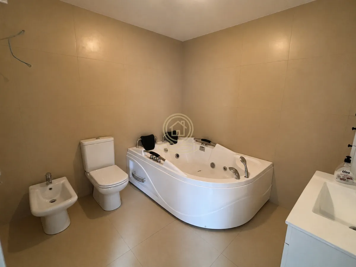 Sale, four bedroom apartment, 149m², Pantelej, Niš