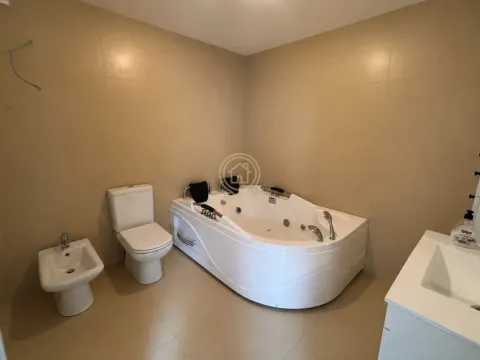 Sale, four bedroom apartment, 149m², Pantelej, Niš - image 6