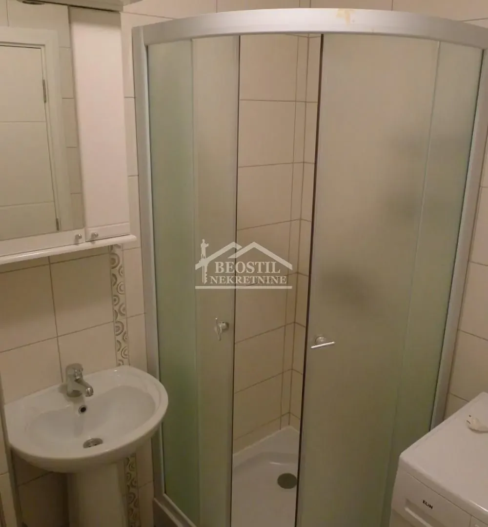 Prodaja, stan, 123m², Crveni Krst, Beograd