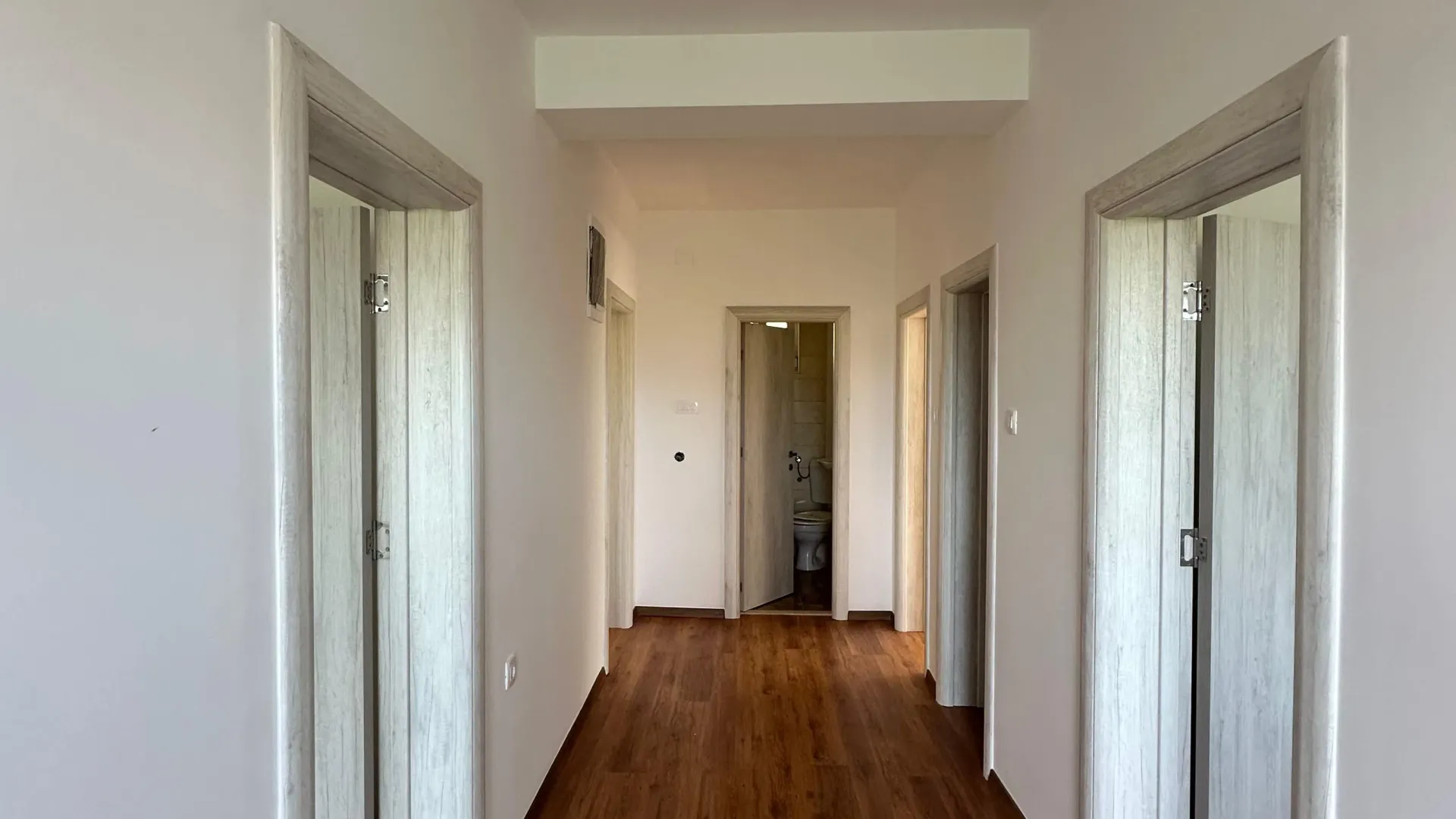 Rent, three bedroom apartment, 89m², Seljanovo, Tivat