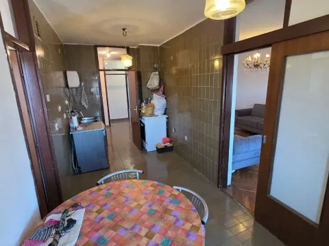 Prodaja, trosoban stan, 95m², Blok 9, Podgorica - image 2