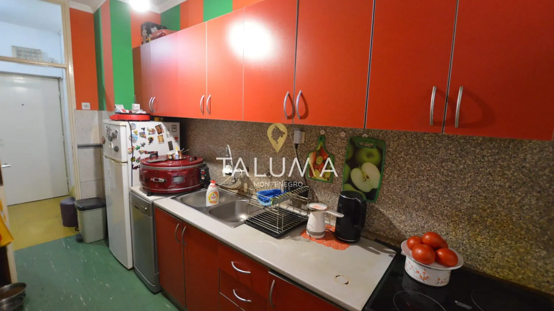 Prodaja, dvosoban stan, 64m², Tuški Put, Podgorica
